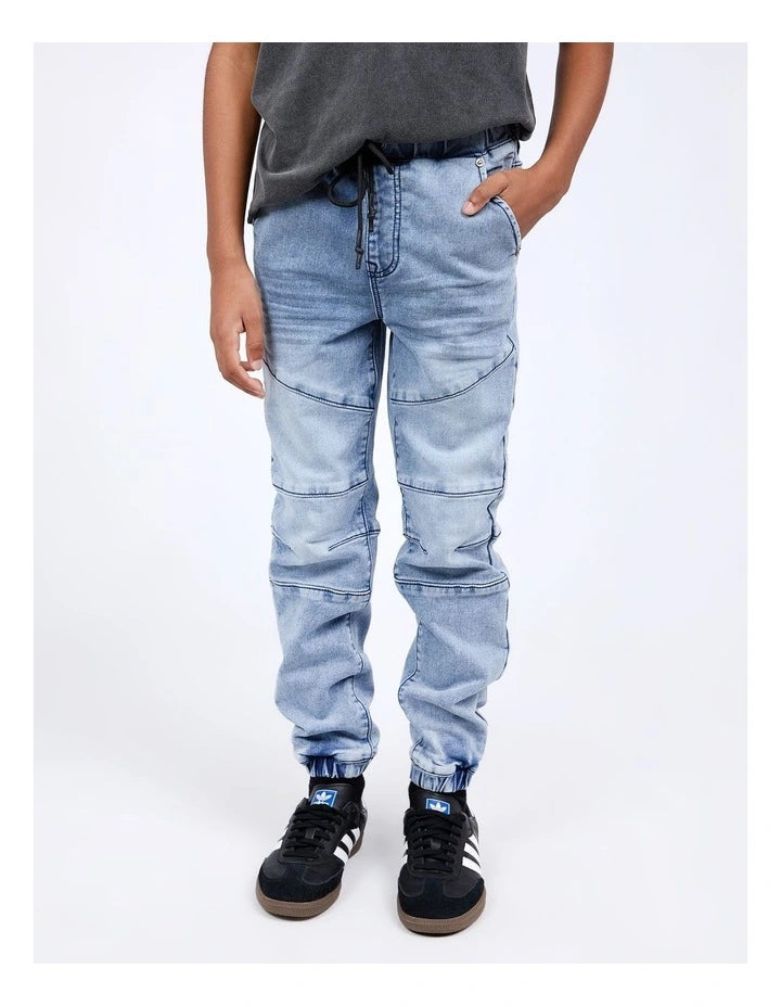 St. Goliath Como Jean