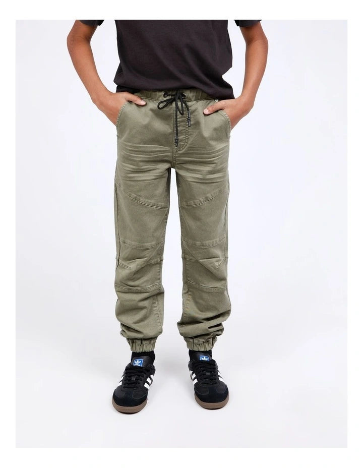 St. Goliath Como Jean