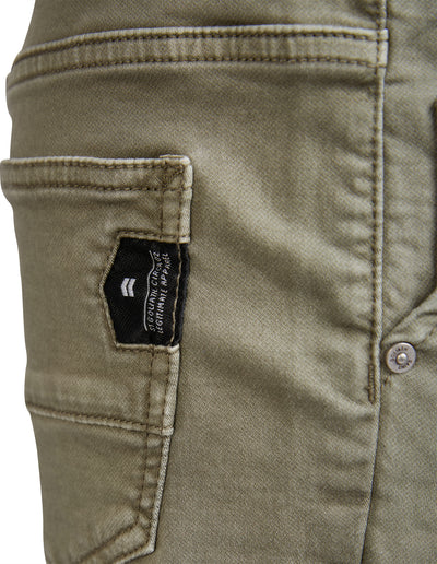 St. Goliath Como Jean