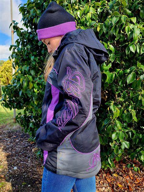 Bullzye Womens Carla Jacket Dark Navy/Purple Med