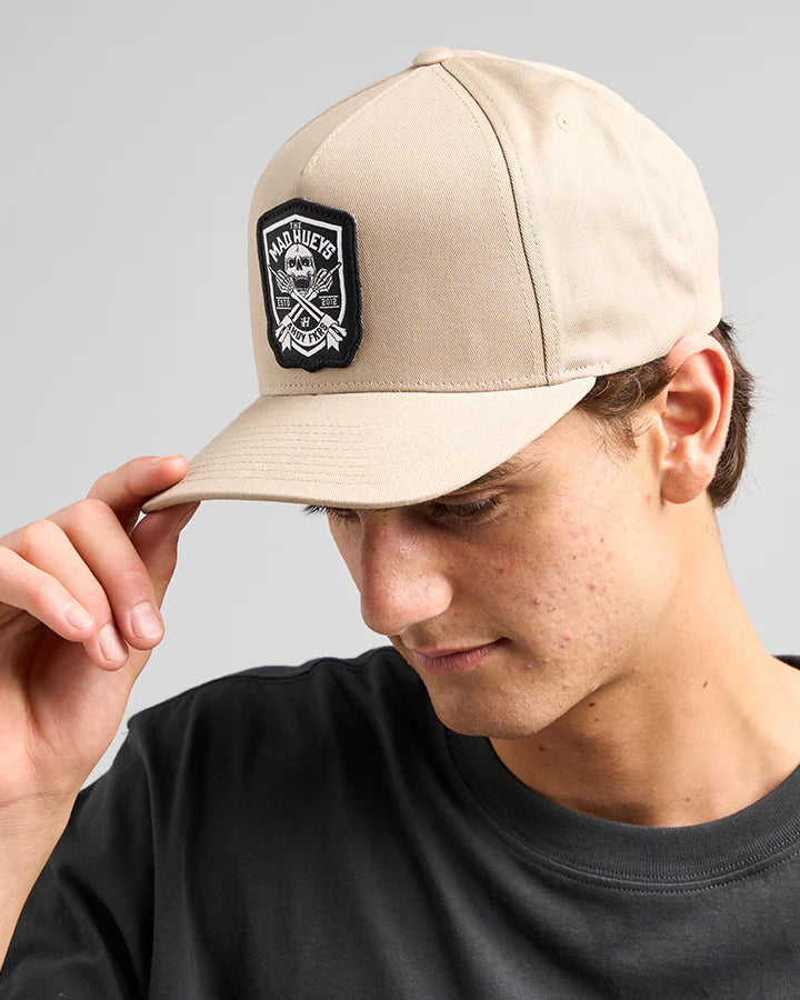 TMH AHOY FKRS SHIELD | TWILL SNAPBACK - TAN