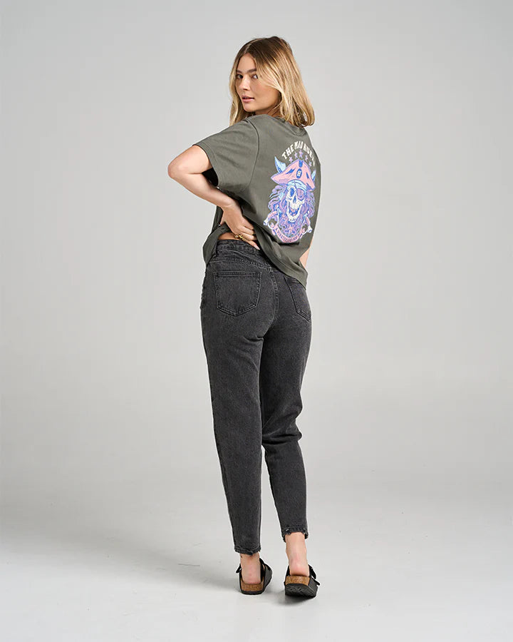 TMH STAR PIRATES LIFE | WOMENS SS TEE - CHARCOAL