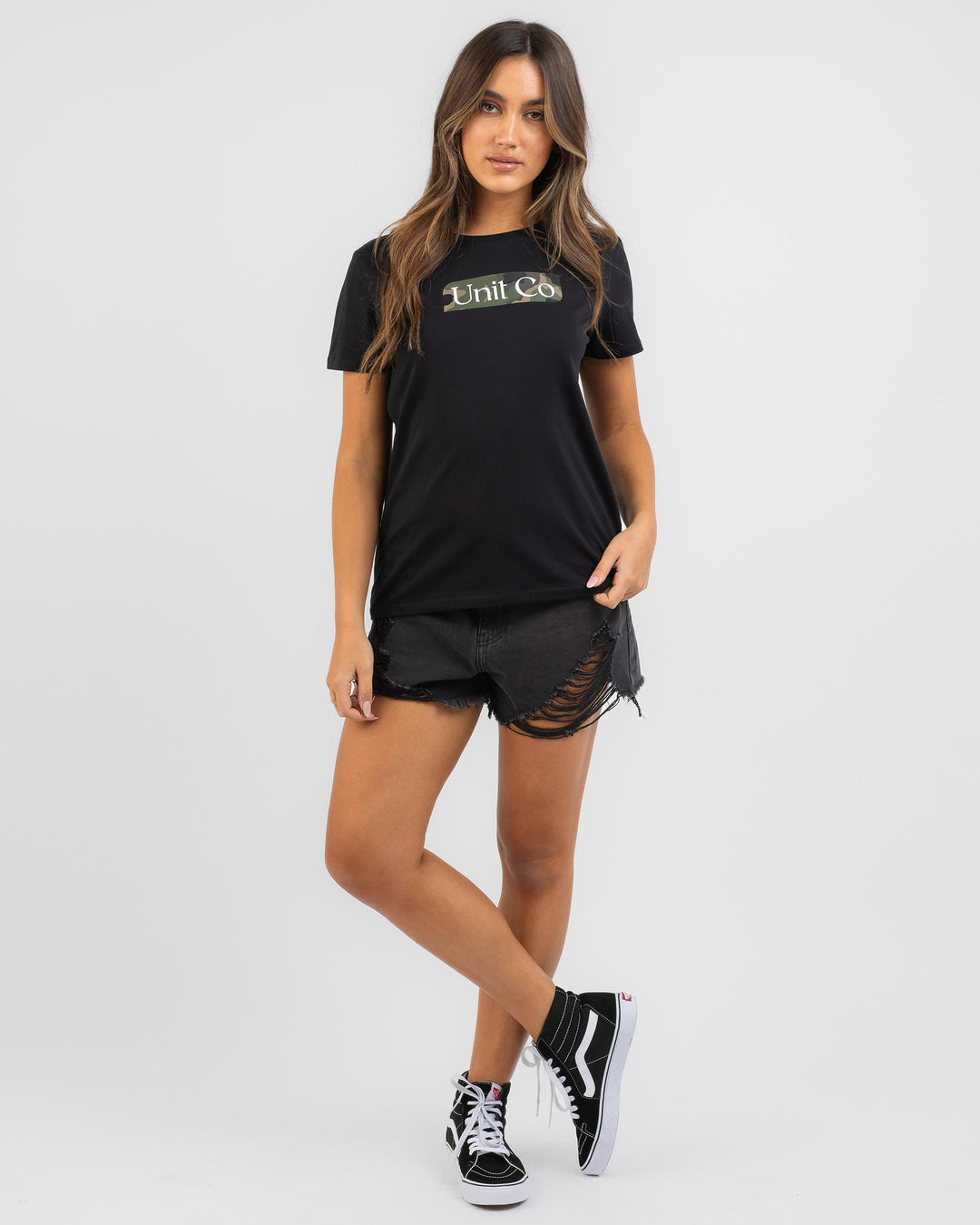 UNIT- LADIES CASBAH- TEE