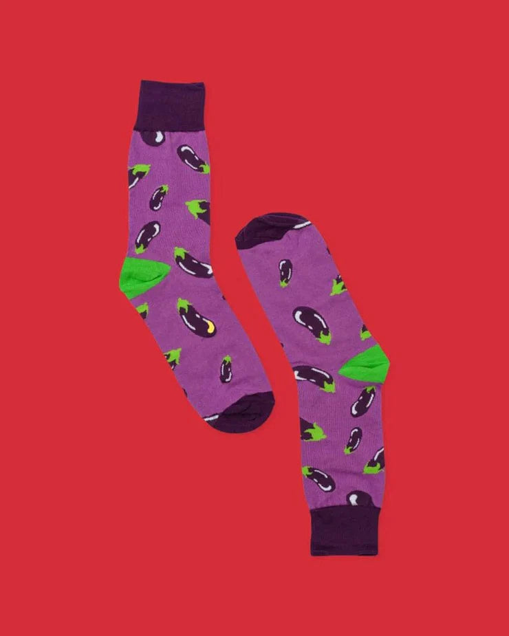 Sock It Up Size Matters