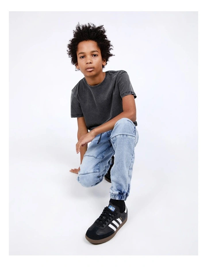 St. Goliath Como Jean