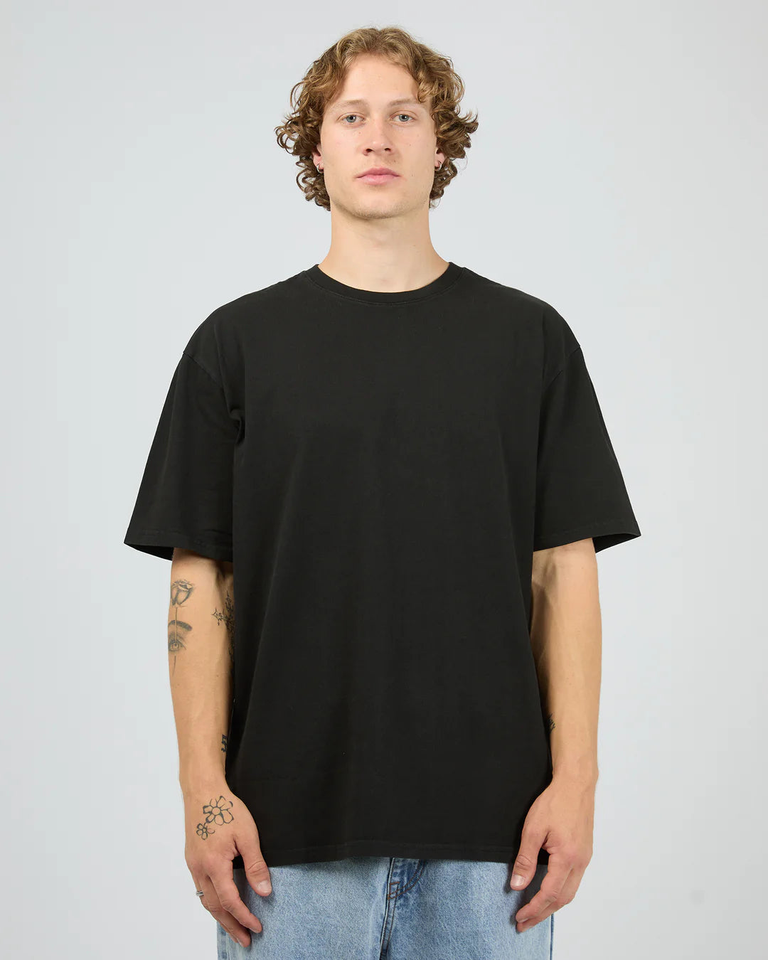 Silent Theory Essential Fit Tee