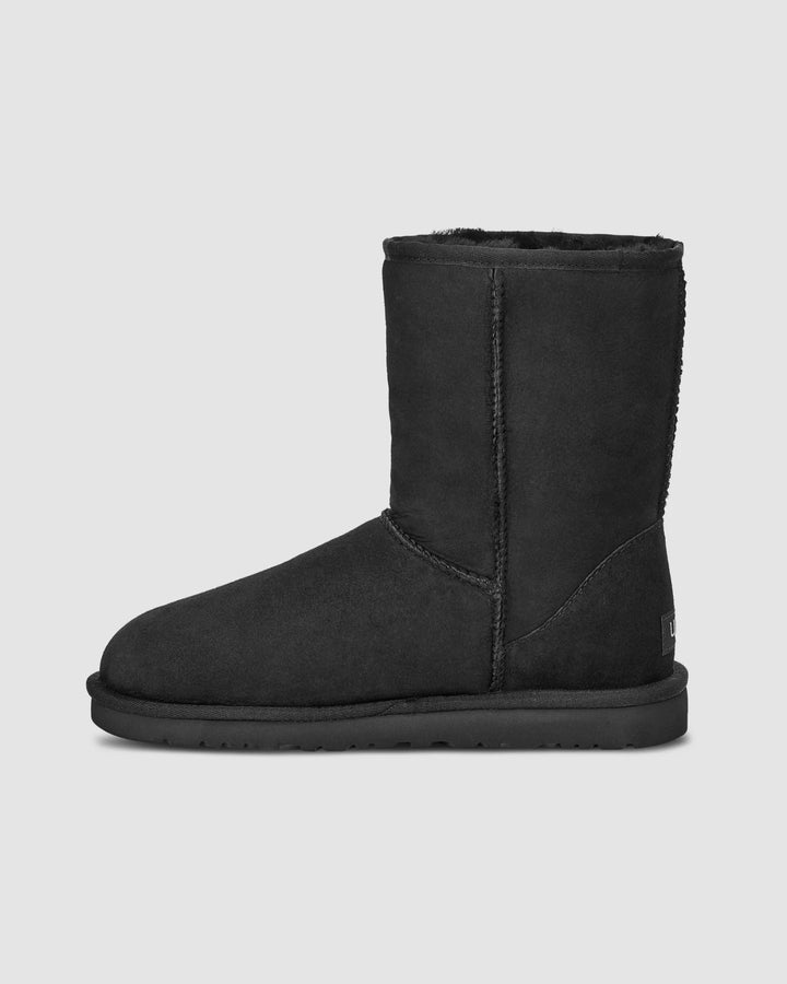Ugg Classic Short - Black