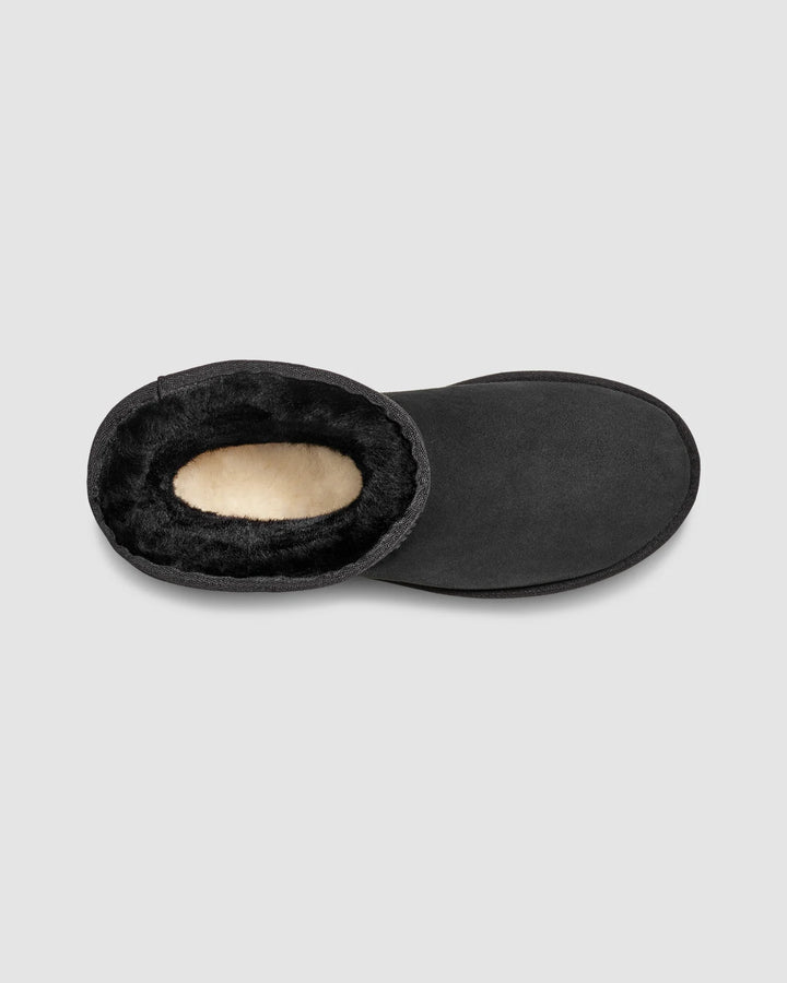 Ugg Classic Short - Black