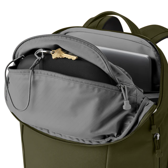 Yeti Crossroads 22L Backpack