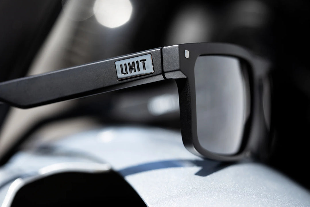 UNIT Mens Eyewear - Polarised - Primer