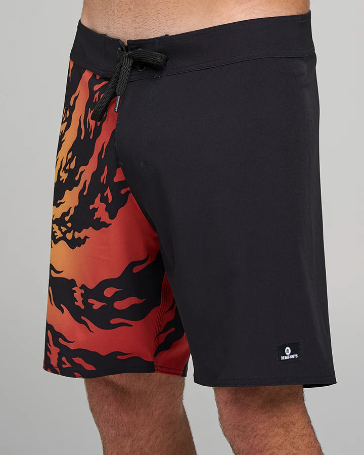 TMH SKULL SPIRAL | 18" BOARDSHORT