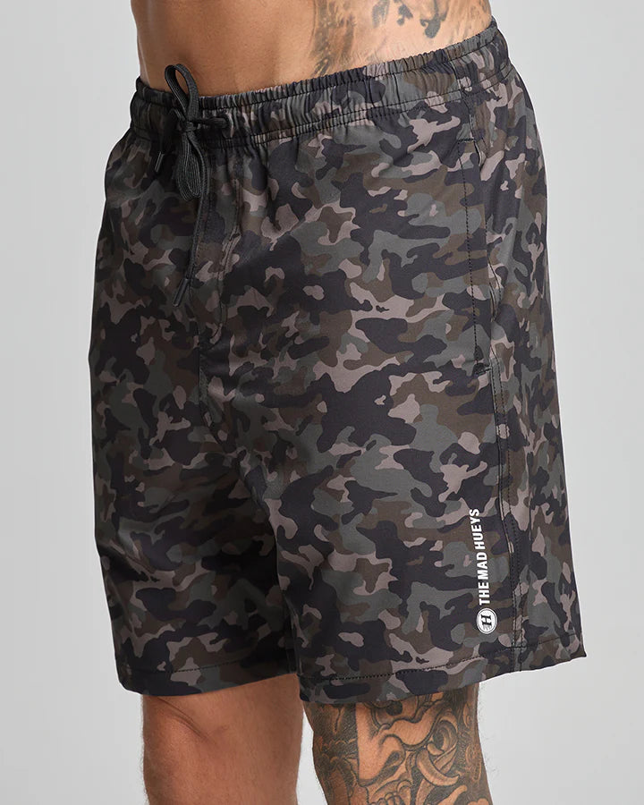 TMH PISS FIT | 18in PERFORMANCE SHORT